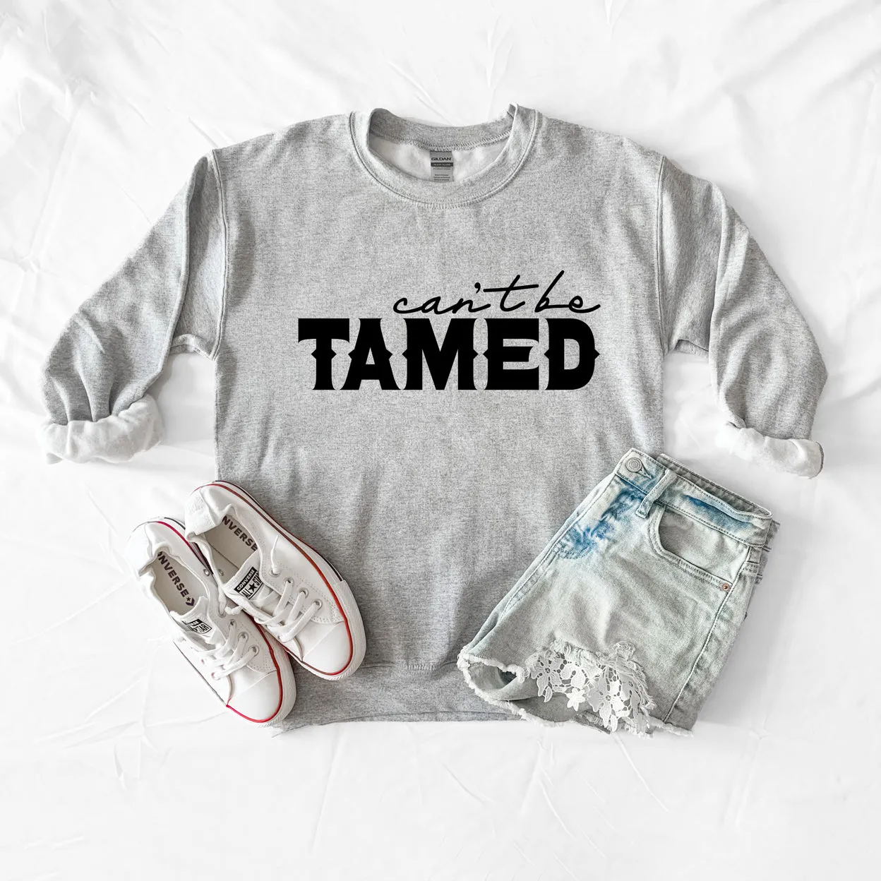 Can't Be Tamed | Sweatshirt