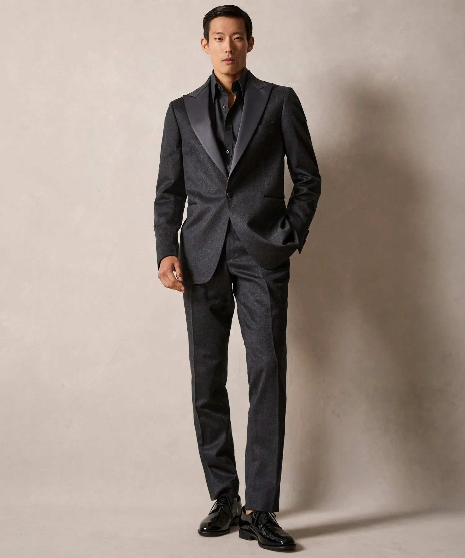 Italian Peak Lapel Cashmere Tuxedo in Grey