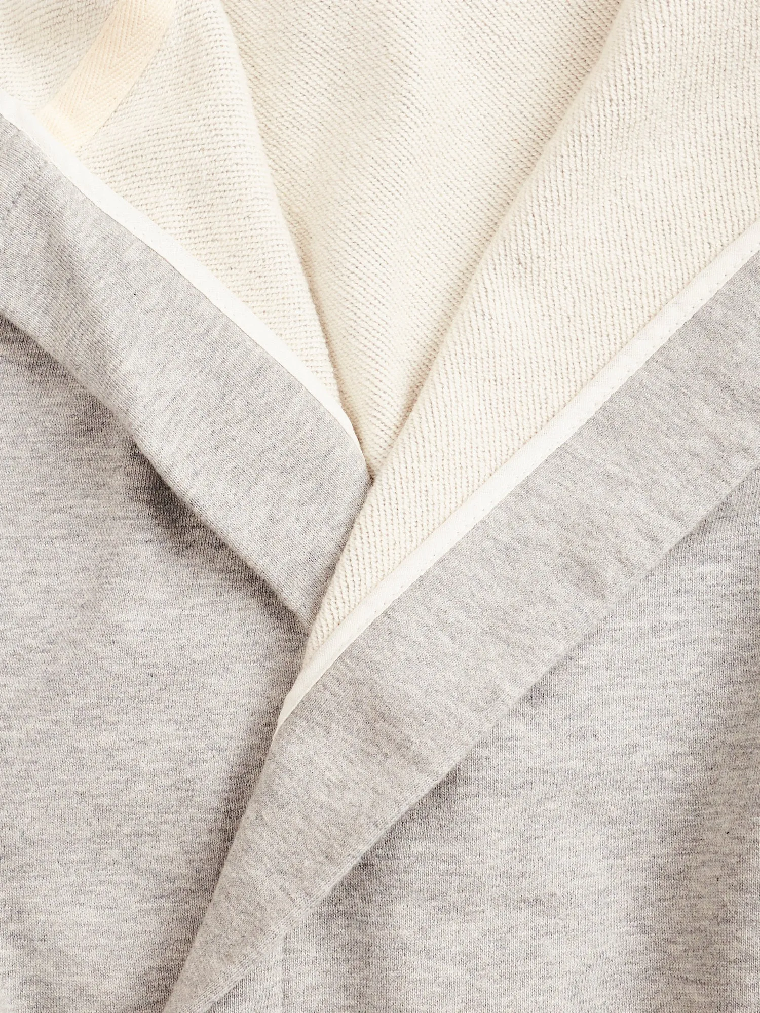 Midweight Terry Hooded Robe in Heather Grey