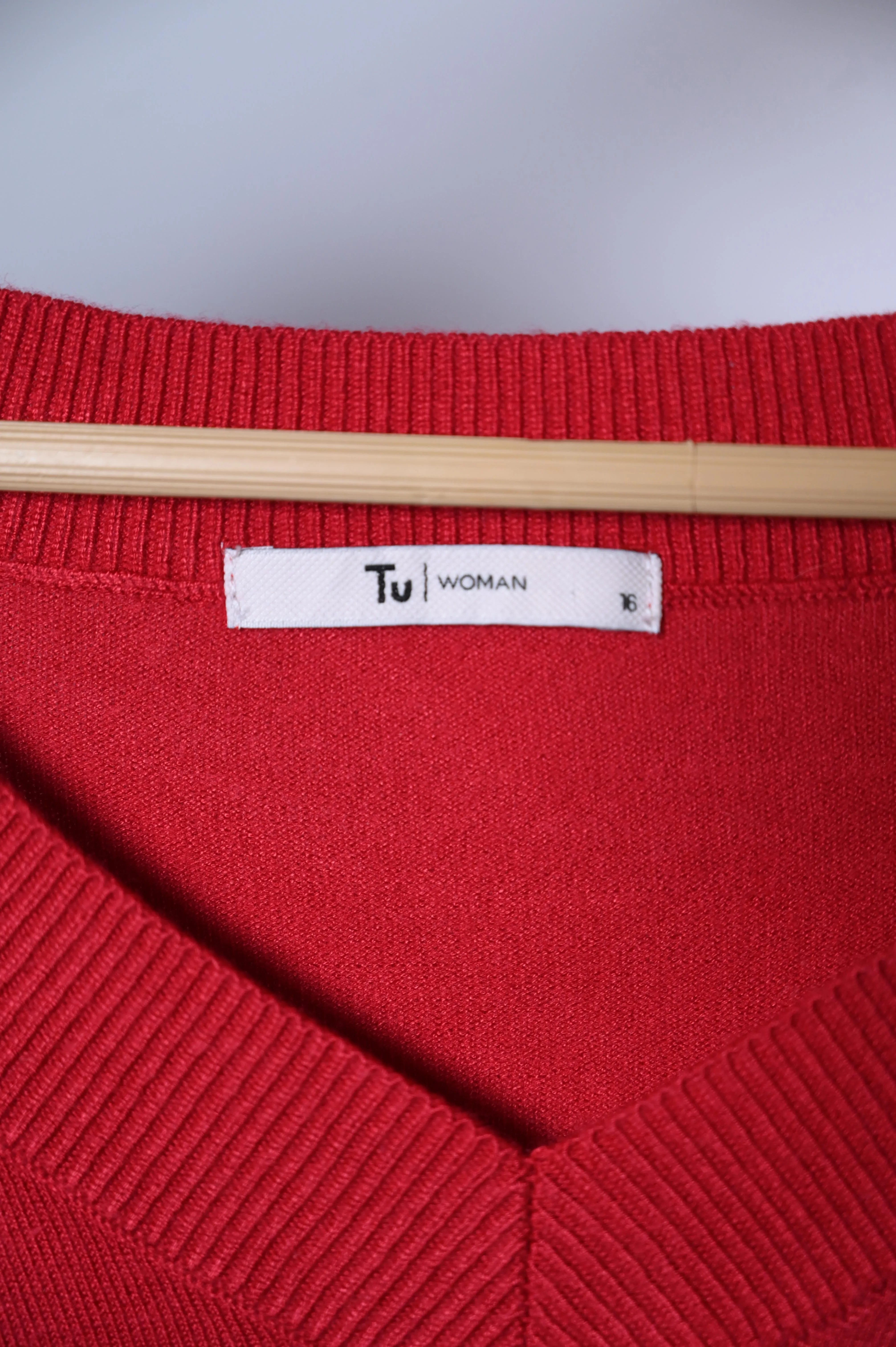 Tu Red Sweatshirt - Medium