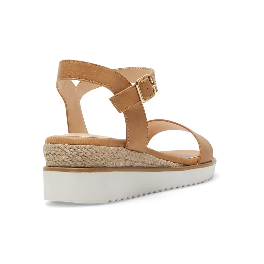 Verona Wedge in Camel Smooth