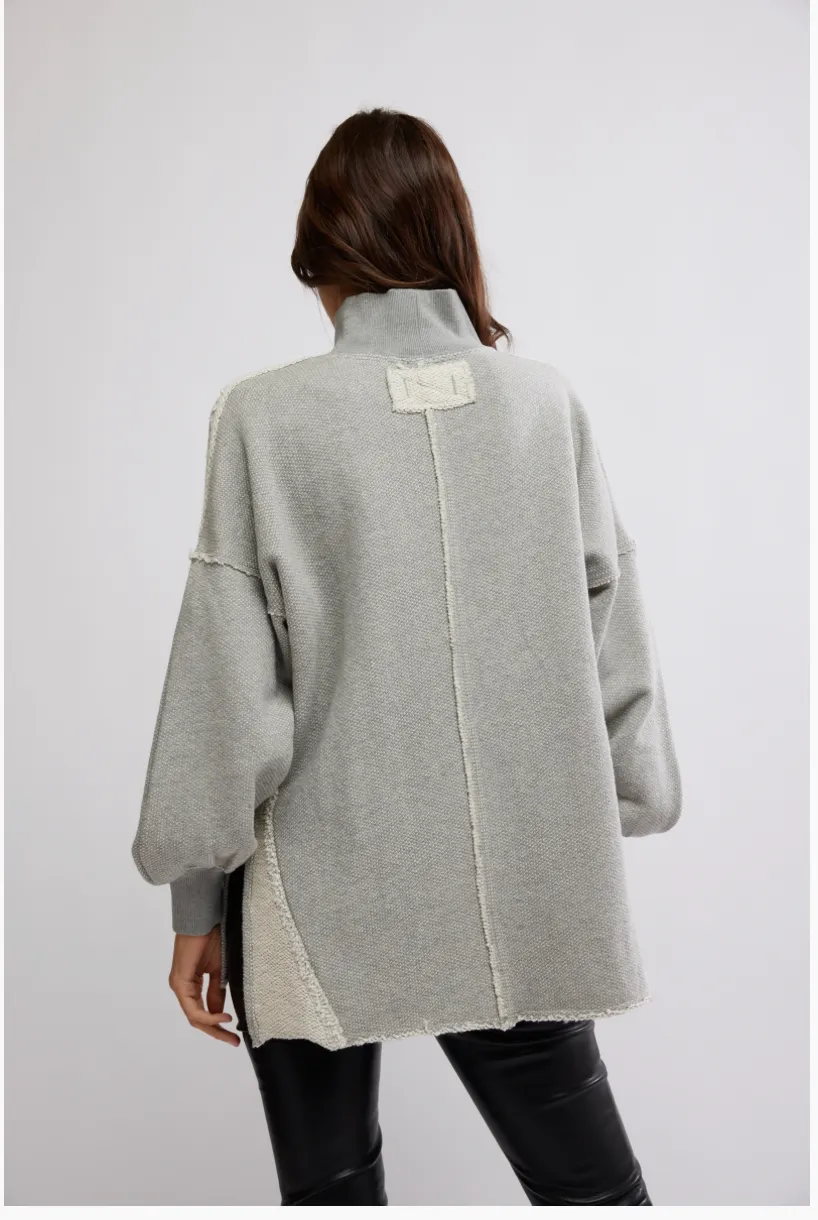 Wonderful Pullover - Grey